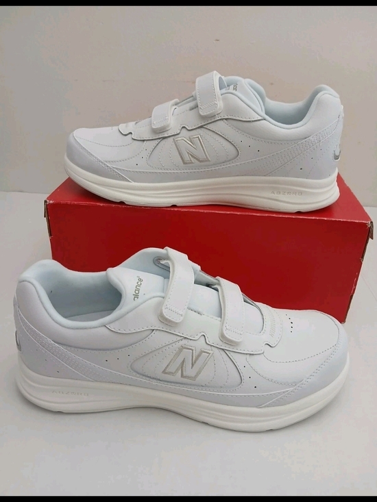 New Balance Other - New Balance Men's Size 11.5 White White Walking Marche D Medium Moyen $50